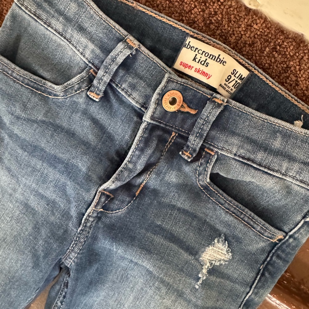 Abercrombie Kids Super Skinny Slim Jeans - Girls 9/10 - Picture 4 of 5